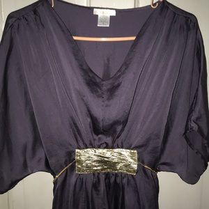 🎈3/$15 Beautiful dolman shirt by Kaitlyn